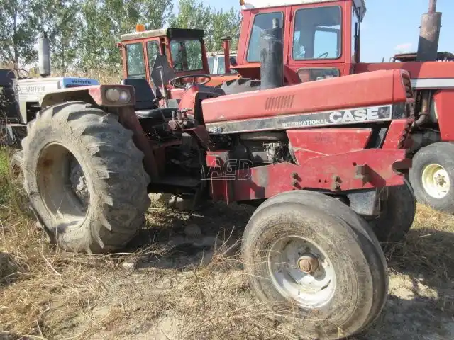 Gallery image 1 for Used 1987 Case IH 685 Tractor