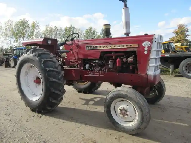 Gallery image 2 for Used 1966 Cockshutt 1650 Tractor