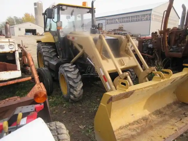 Gallery image 1 for 1996 Fermec 660 Tractor