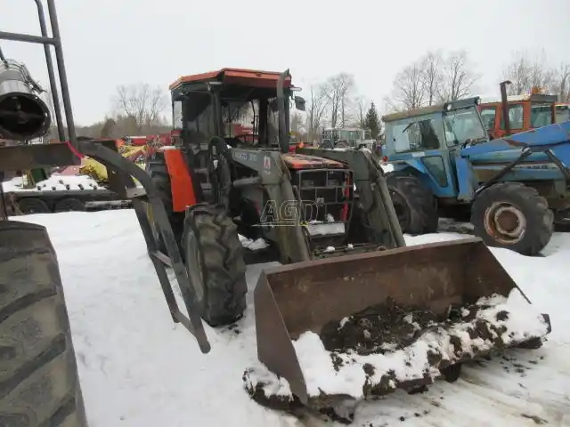 Gallery image 2 for Used 1991 Agco Allis 6670 Tractor