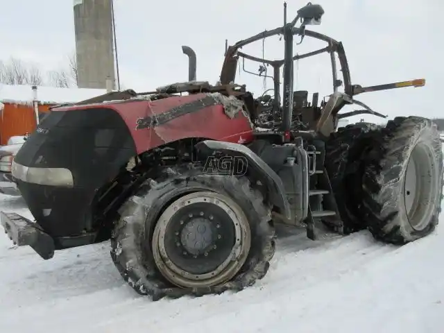 Gallery image 2 for Used 2013 Case IH MAGNUM 235 Tractor
