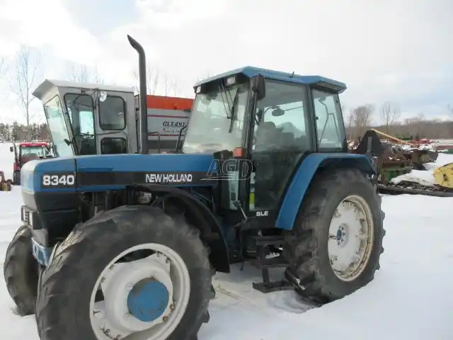 Gallery image 1 for 1994 New Holland 8340 Tractor