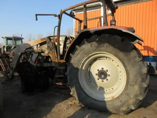 Gallery image 2 for Used 2001 Case IH MX100C Tractor