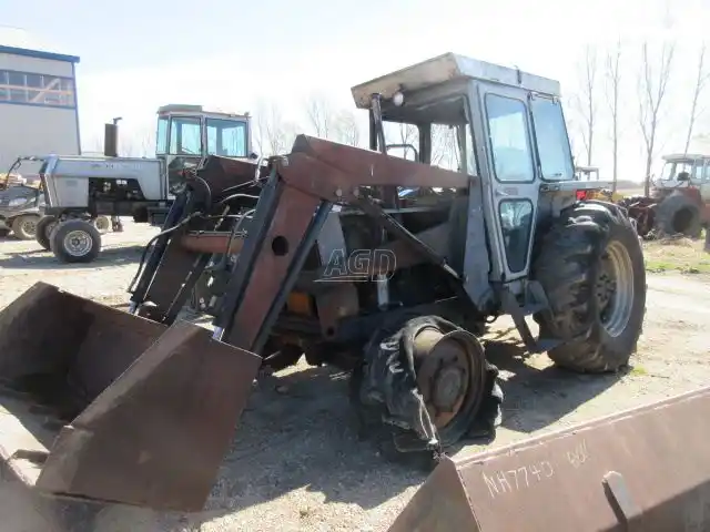 Gallery image 1 for Used 1977 White 700 Tractor