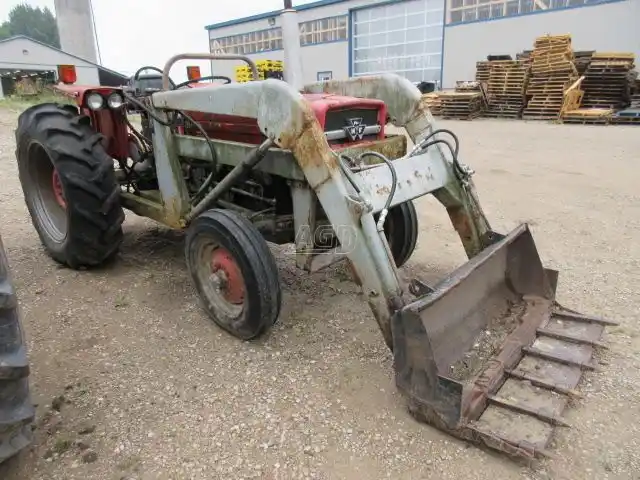 Gallery image 2 for Used 1968 Massey Ferguson 135 Tractor