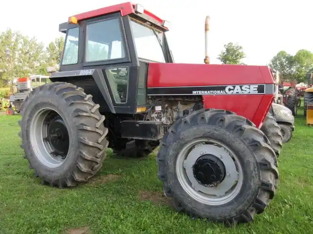 Gallery image 1 for Used 1984 Case 2094 Tractor