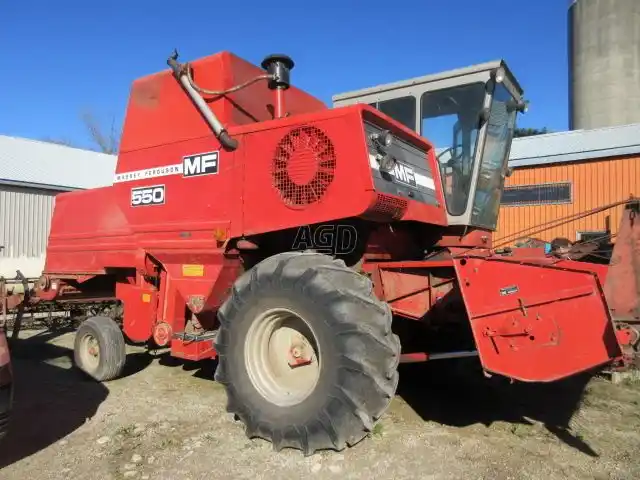 Gallery image 1 for Used 1981 Massey Ferguson 550 Combine