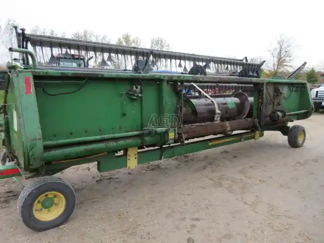 Gallery image 2 for Used John Deere 918F Header - Flex