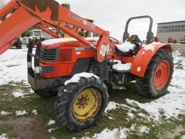 Gallery image 2 for Used Kubota M9000 Tractor