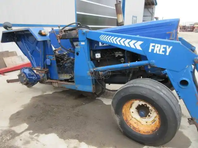 Gallery image 1 for Used 1985 Universal U640 Tractor