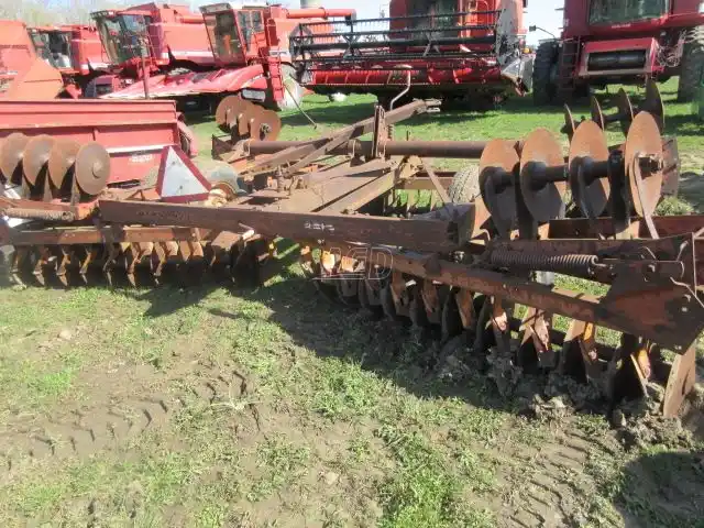 Gallery image 1 for Used White 252 Disc