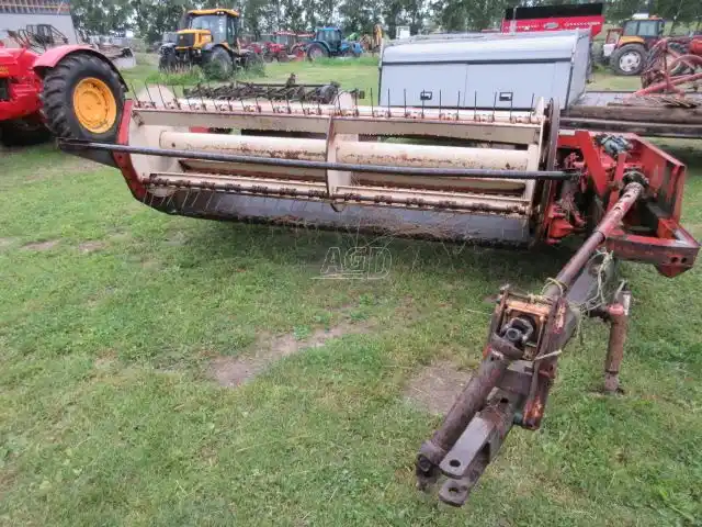 Gallery image 1 for Used New Idea 290 Disc Mower Conditioner