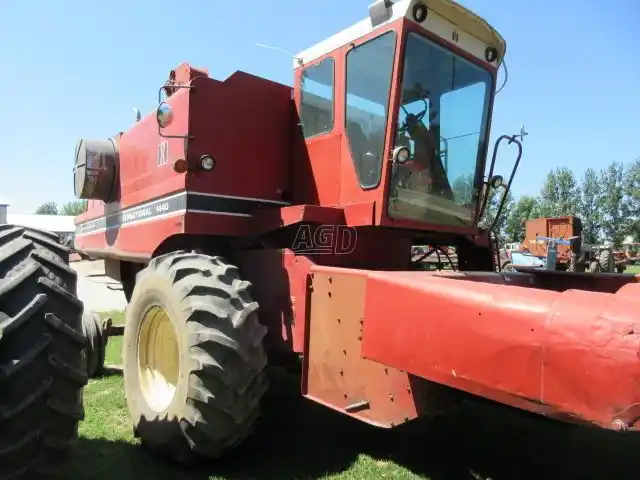 Gallery image 2 for Used 1979 International Harvester 1440 Combine