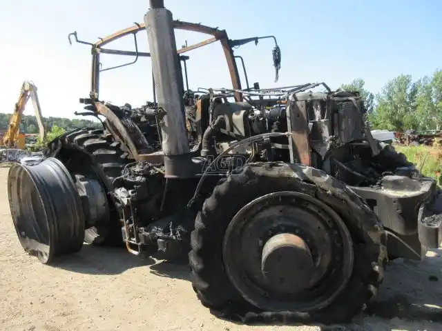 Gallery image 2 for Used Massey Ferguson 8660 Tractor