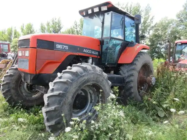 Gallery image 2 for Used 1996 Agco Allis 9675 Tractor