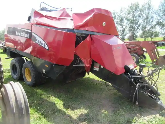 Gallery image 2 for 2006 New Holland BB940A Square Baler - Large