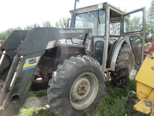 Gallery image 2 for Used 1995 White 6065 Tractor