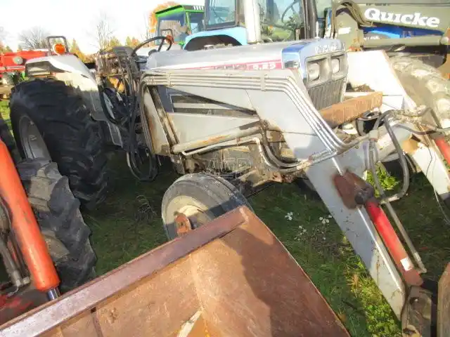 Gallery image 2 for Used 1980 White 2-62 Tractor