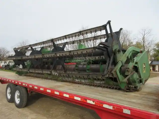 Gallery image 1 for Used John Deere 218 Rigid Head