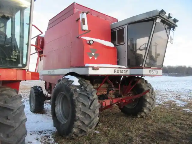 Gallery image 2 for Used 1990 Massey Ferguson 8570 Combine