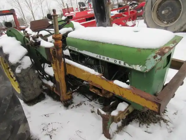 Gallery image 2 for Used John Deere 920 Tractor