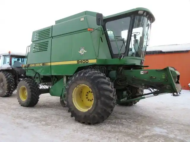 Gallery image 2 for Used 1997 John Deere 9400 Combine