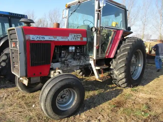 Gallery image 1 for Used 1978 Massey Ferguson 2705 Tractor