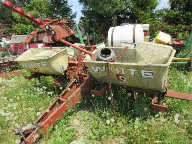 Gallery image 1 for Used White 243 Planter - Corn