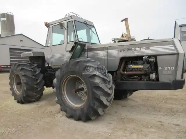 Gallery image 1 for Used 1981 White 4-210 Tractor