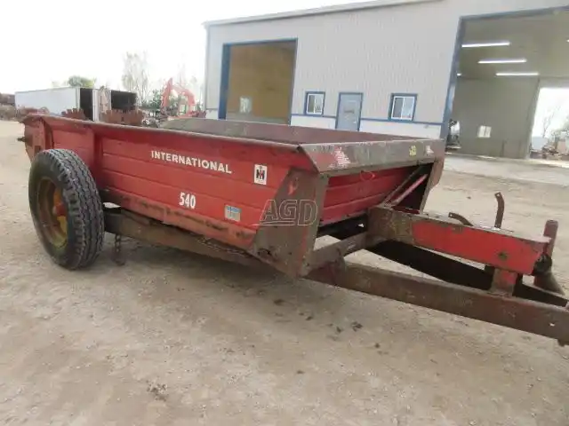 Gallery image 1 for Used International Harvester 540 Manure Spreader