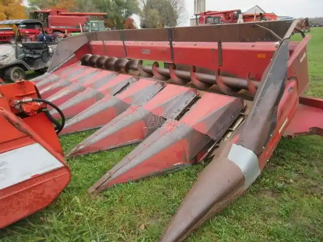 Gallery image 2 for Used Case IH 1083 Header - Row Crop