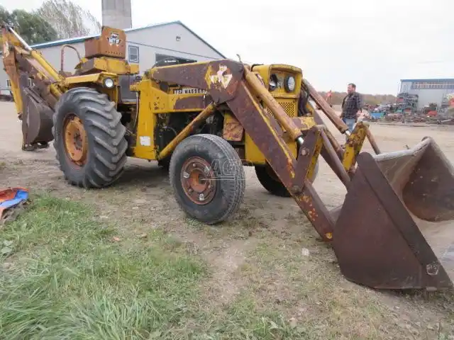 Gallery image 2 for Massey Ferguson 302 Tractor