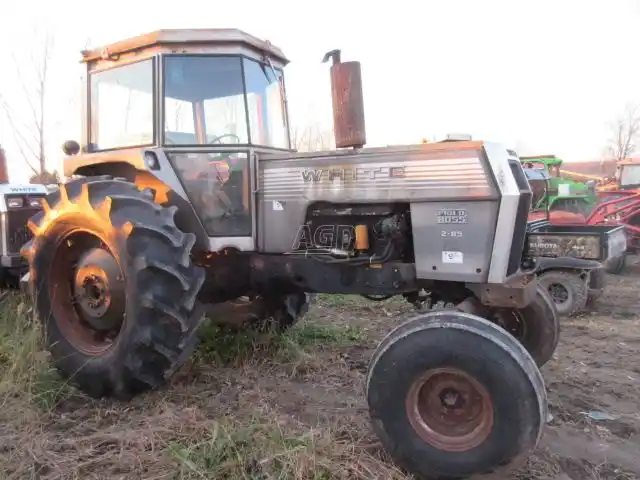 Gallery image 2 for Used White 2-85 Tractor