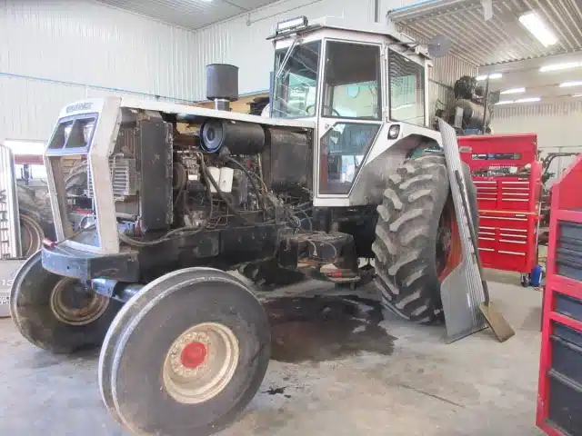 Gallery image 1 for Used 1982 White 2-135 Tractor