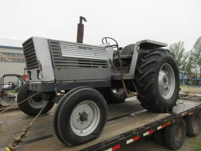Gallery image 2 for Used White 700 Tractor