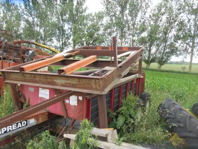 Gallery image 1 for Used Hagedorn HYDRA-SPREAD 225 Manure Spreader