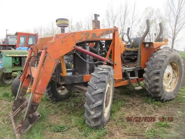 Gallery image 2 for Used Allis Chalmers 6080 Tractor
