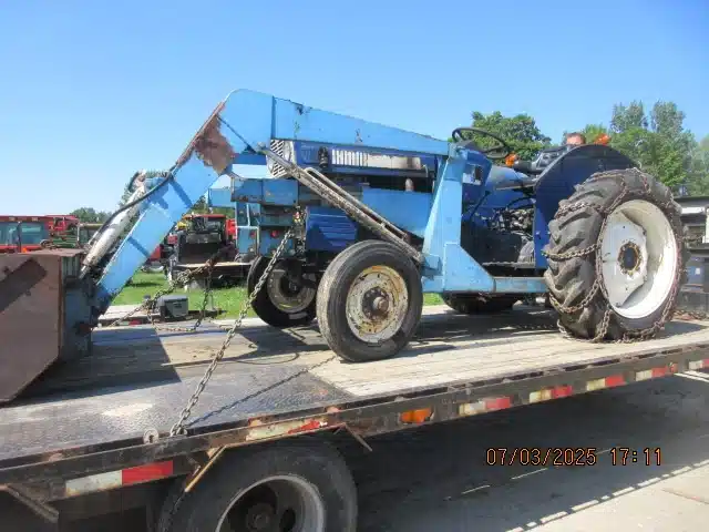 Gallery image 1 for Used Universal 300 UTD Tractor