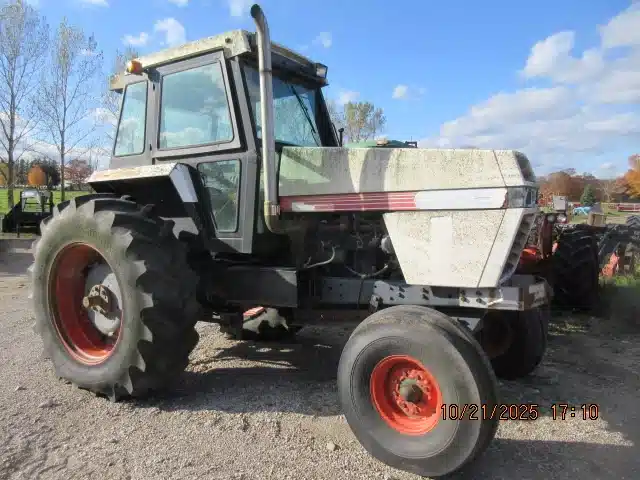 Used 1984 Case 2096 Tractor