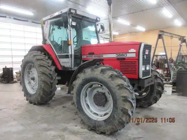 Gallery image 1 for 1991 Massey Ferguson 3660 Tractor