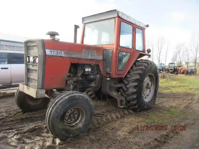 Gallery image 2 for 1976 Massey Ferguson 1135 Tractor