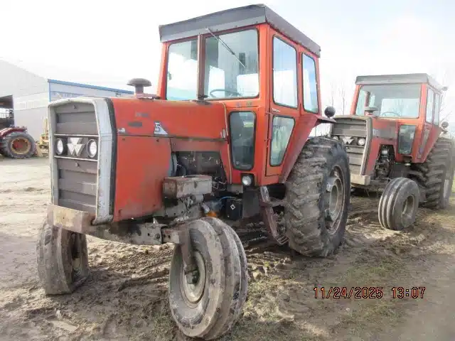 Gallery image 2 for 1978 Massey Ferguson 1085 Tractor