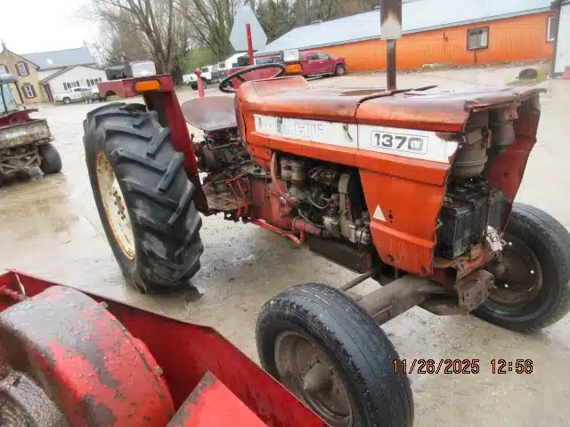 Gallery image 2 for Used 1975 White 1370 Tractor