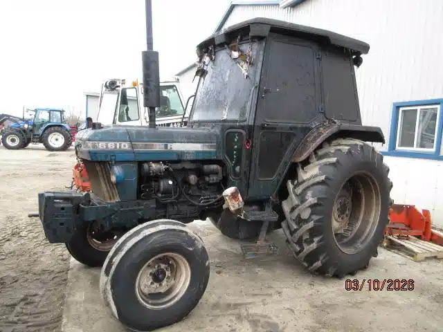 Photo de la Galerie 1 pour 1988 Ford 6610 Tracteur