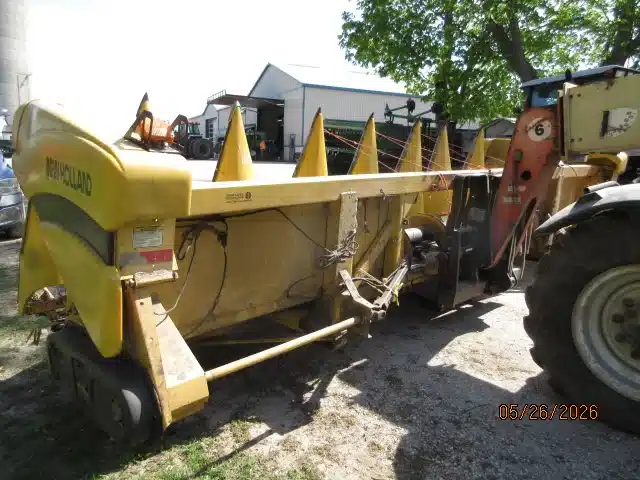 Photo de la Galerie 2 pour New Holland 996 Nez - Maïs