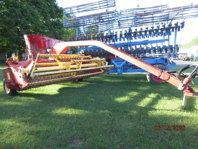 Gallery image 2 for New Holland 499 Mower Conditioner