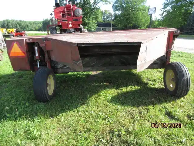 Gallery image 2 for New Holland 492 Mower Conditioner
