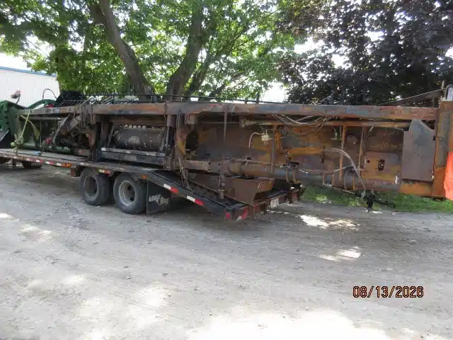 Photo de la Galerie 2 pour John Deere 30'