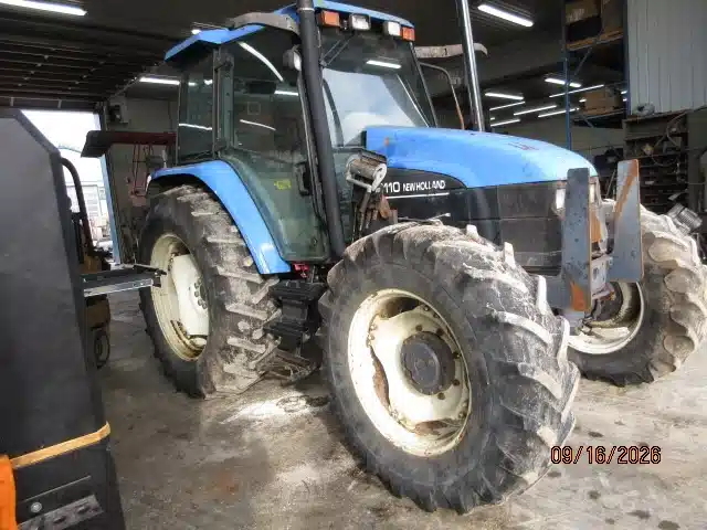 Gallery image 2 for 2001 New Holland TS110 Tractor