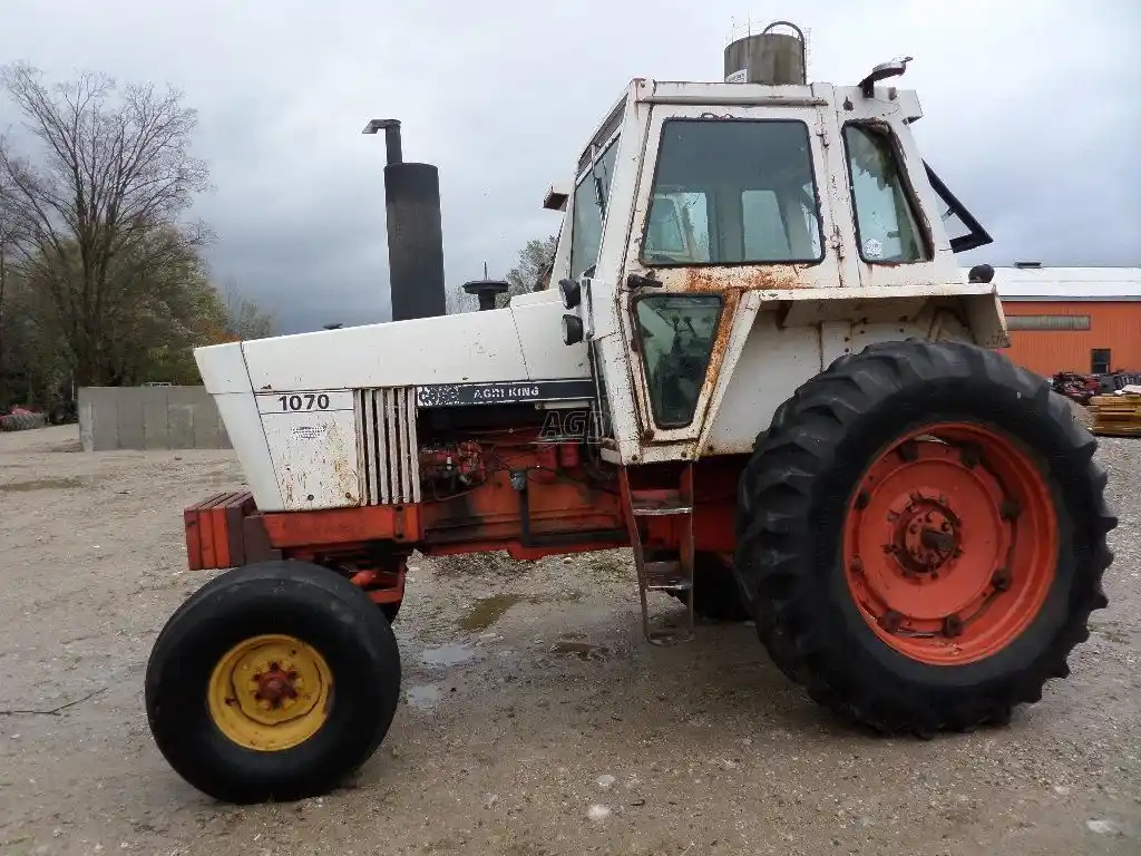 Gallery image 1 for Used 1975 Case 1070 Tractor